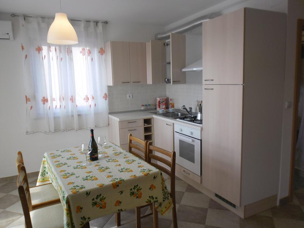 Apartments Mb Pula Kamer foto